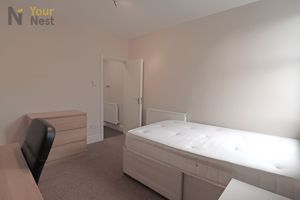 Photo 1- click for photo gallery